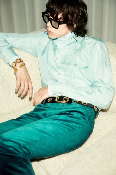 Look 16